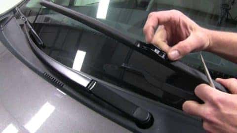 toyota windshield wiper replacement