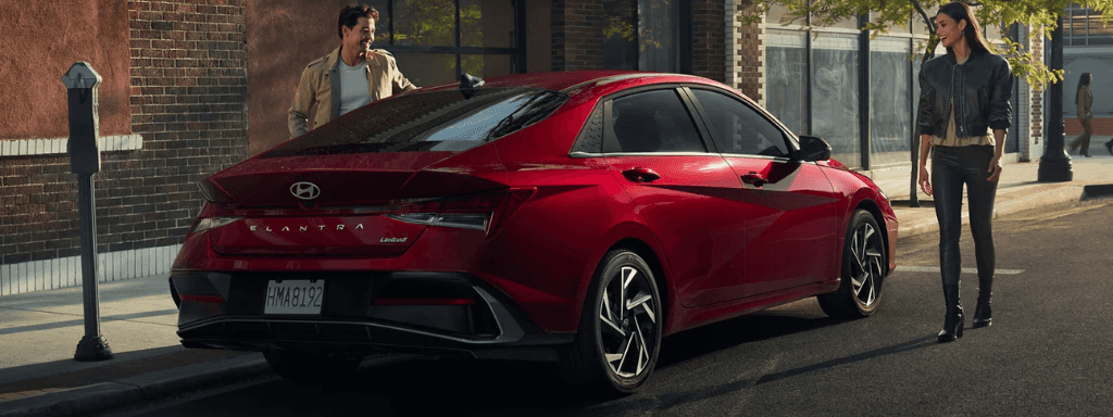 2025 Hyundai Elantra Red Exterior