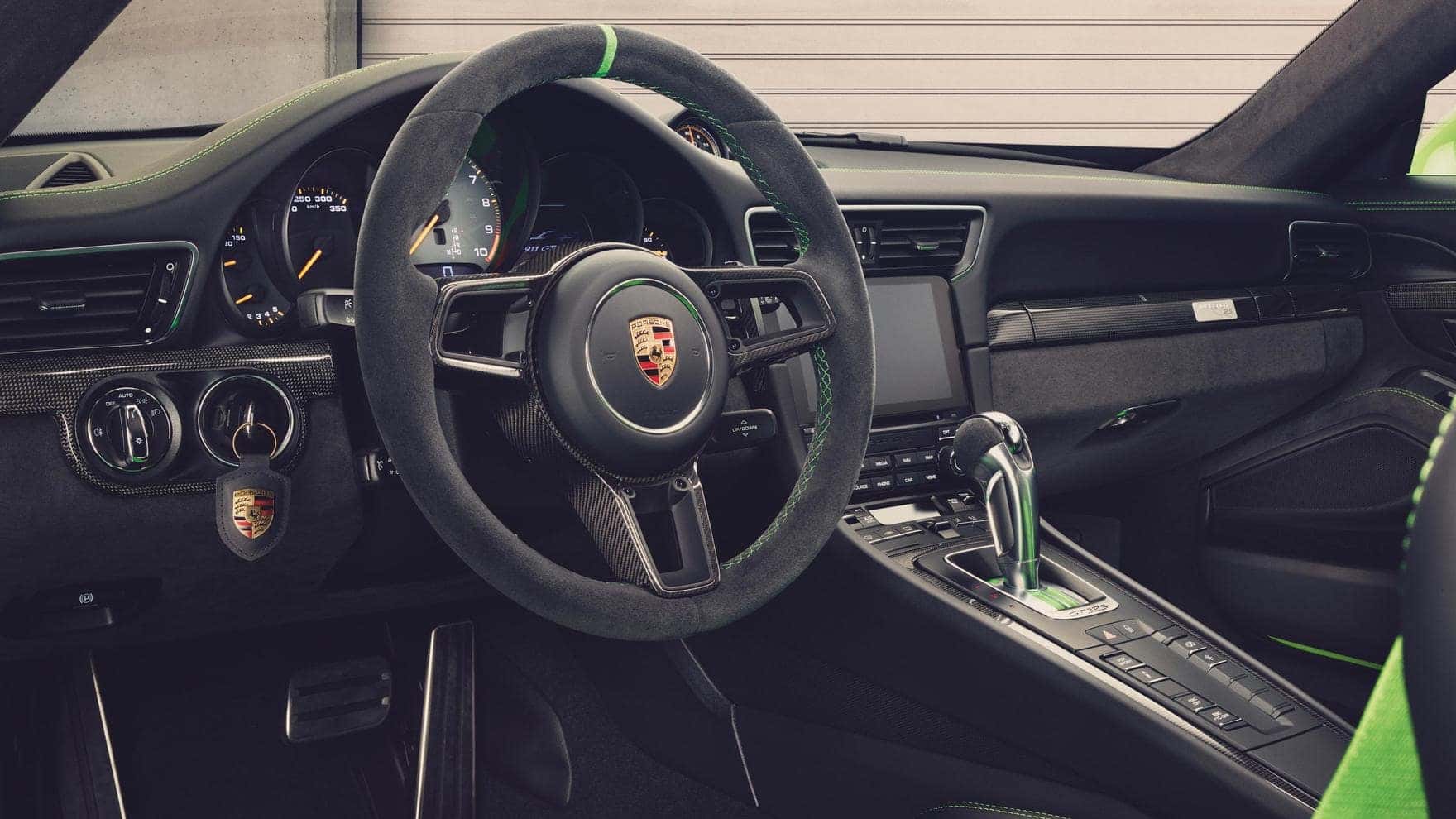 911 GT3 RS steering wheel