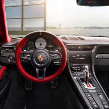 Porsche 911 GT2 RS interior
