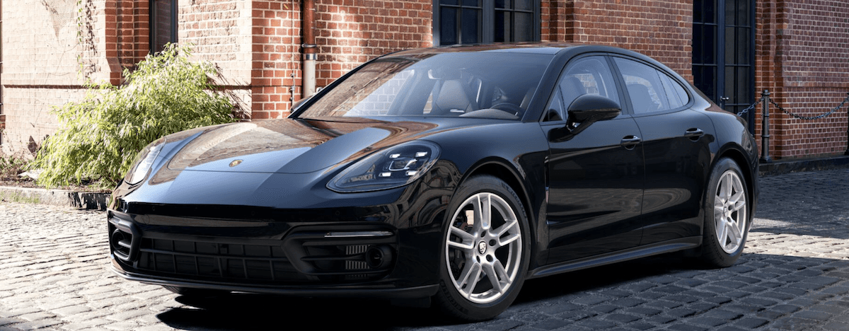 2023 Porsche Panamera in Black